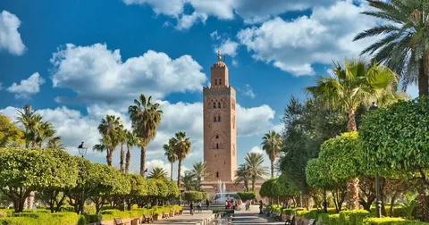 Best Morocco Trip Itinerary:Best Morocco trip itinerary including 10-day road trip, Marrakech and Casablanca tours, Sahara desert adventure, and top Morocco travel packages.